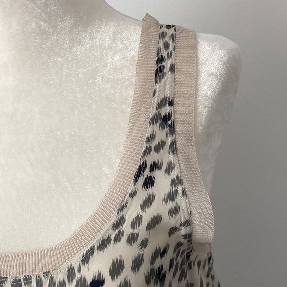 Leopard Print with Knit Trim Top - Picture 3 of 7